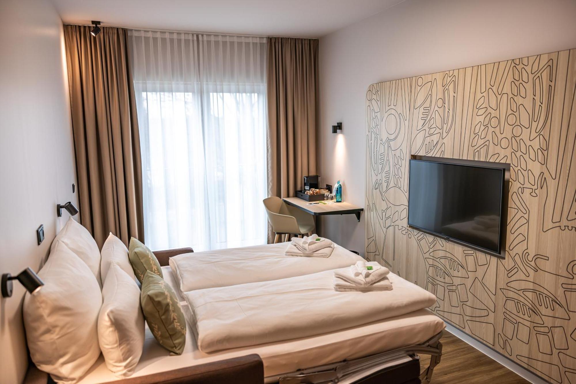 Platzhirsch Living Hotel เคลช์เตอร์บัค ภายนอก รูปภาพ